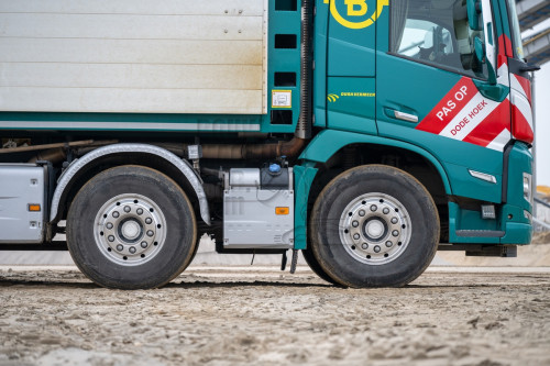 Volvo FM500 8x4 - 04